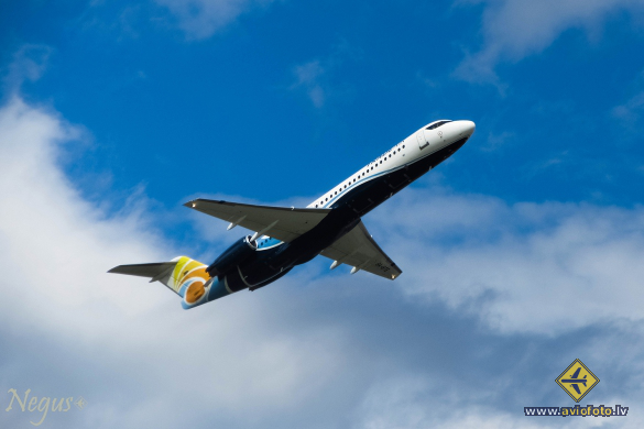 Fokker 100 (F-28-0100)